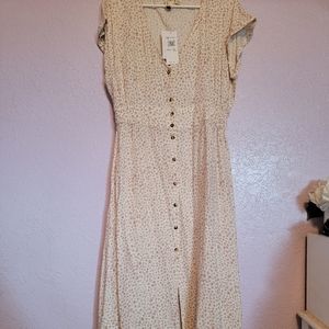 NWT Roxy Maxi Dress